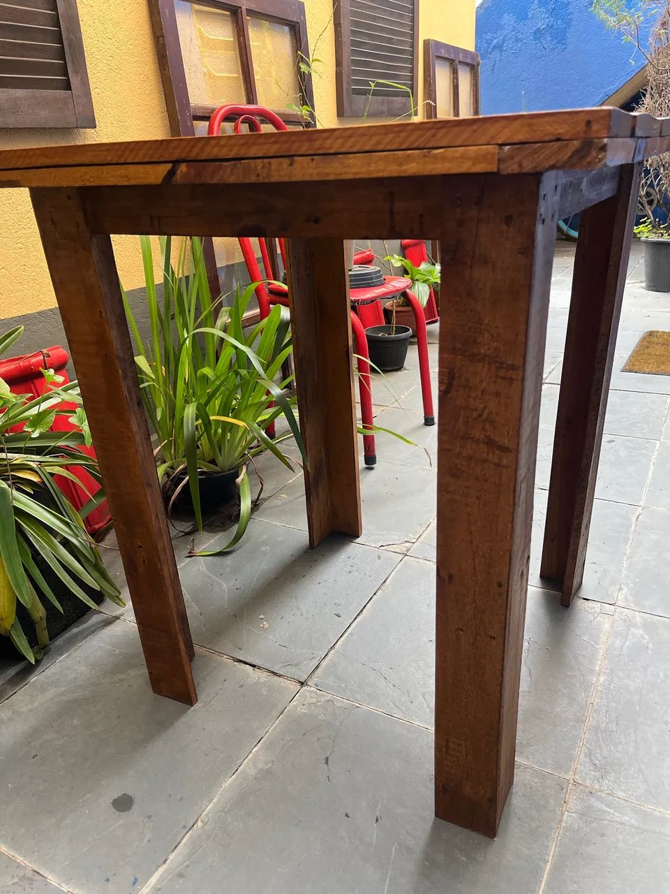 Mesa rústica de madeira de pallet vernizada  - Foto 4