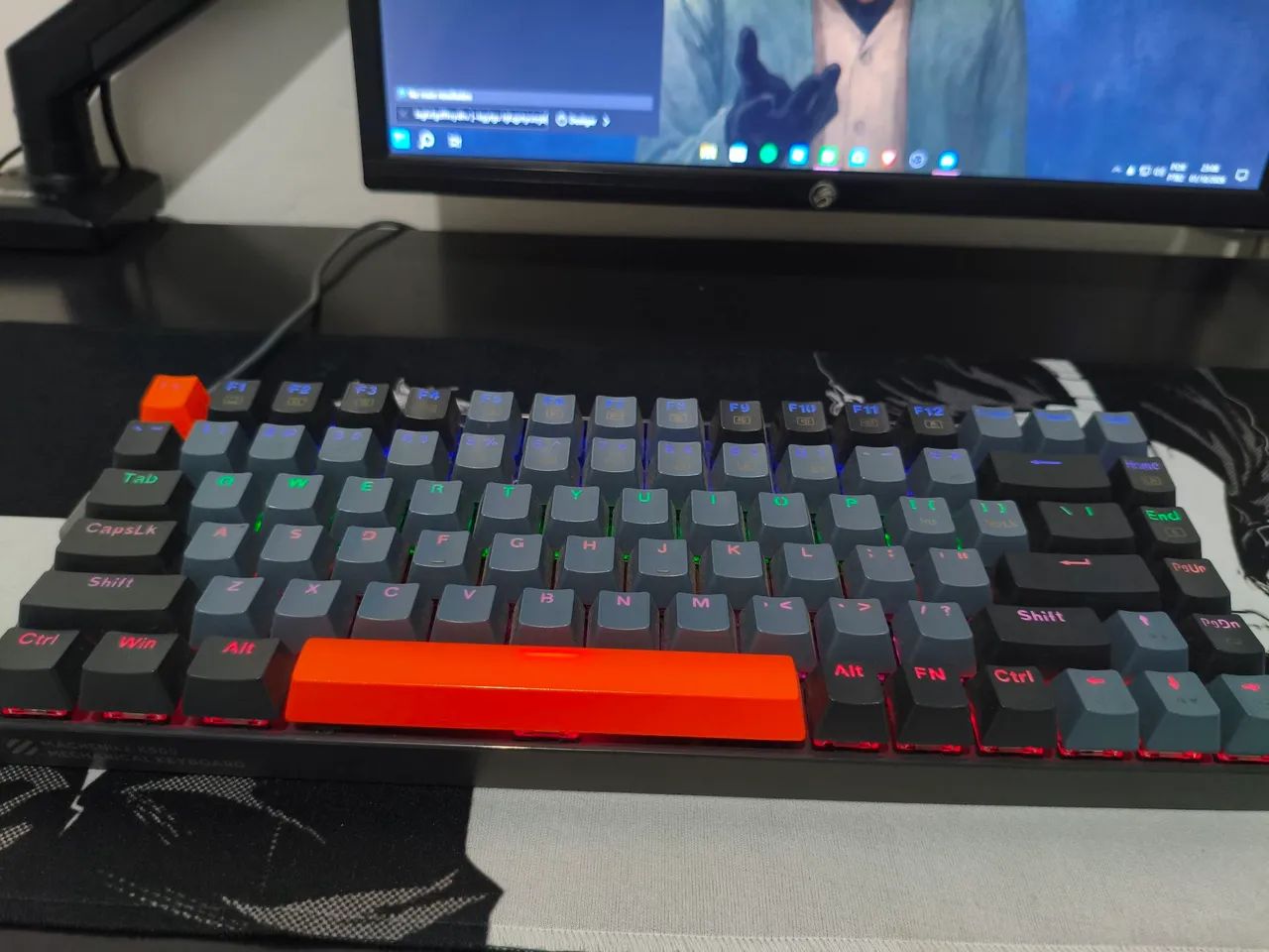 TECLADO MECANICO MACHENIKE K500-B84? - Foto 3