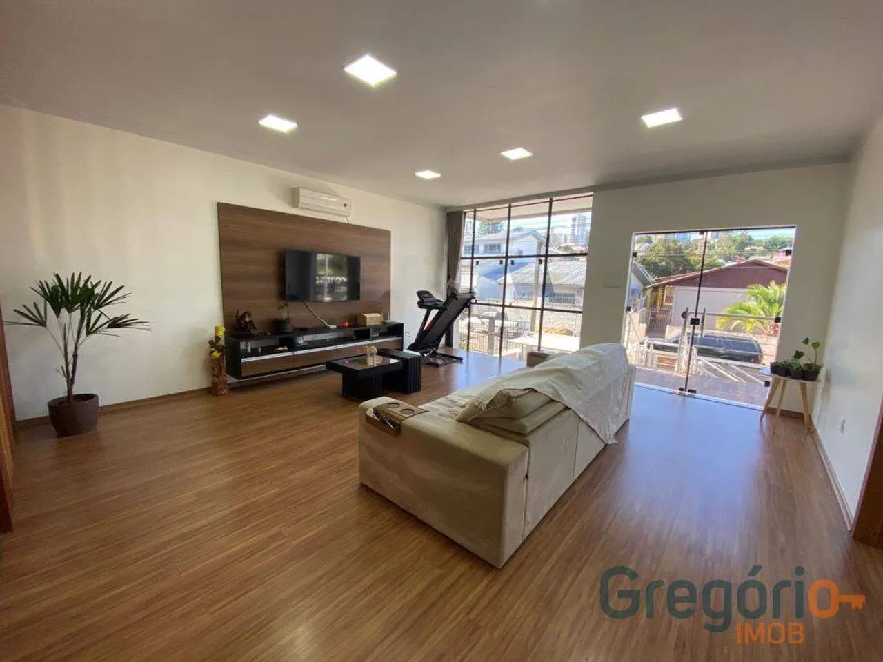 IMÓVEL PERFEITO: CASA 3 DORMITÓRIOS RESIDENCIAL E COMERCIAL COM QUIOSQUE - Foto 4
