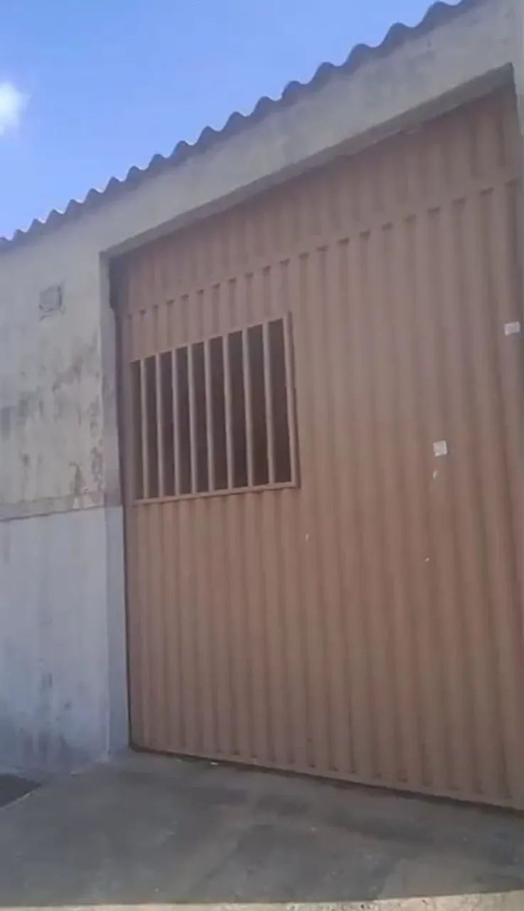 Alugo casa na samambaia 