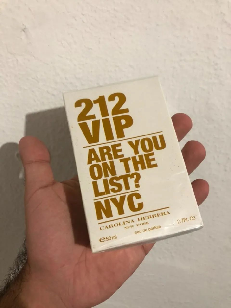 PERFUME 212 A BASE DE OLEO NA PROMOÇÃO