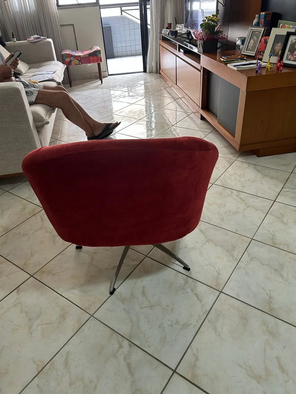 Poltrona decorativa giratória  - Foto 5