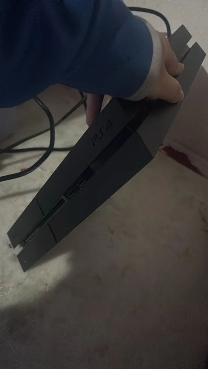 Ps4 em perfeito estado  - Foto 2