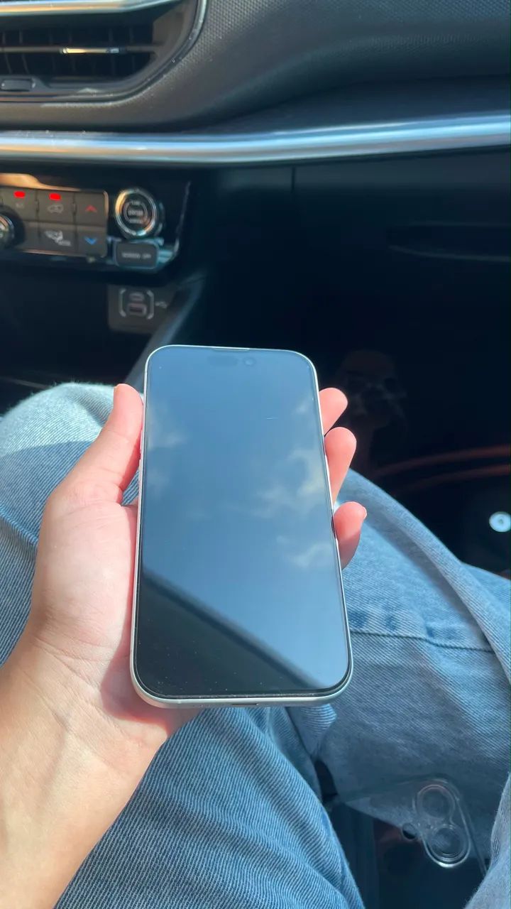 Vendo Iphone 16 - 128gb NOVO  - Foto 3