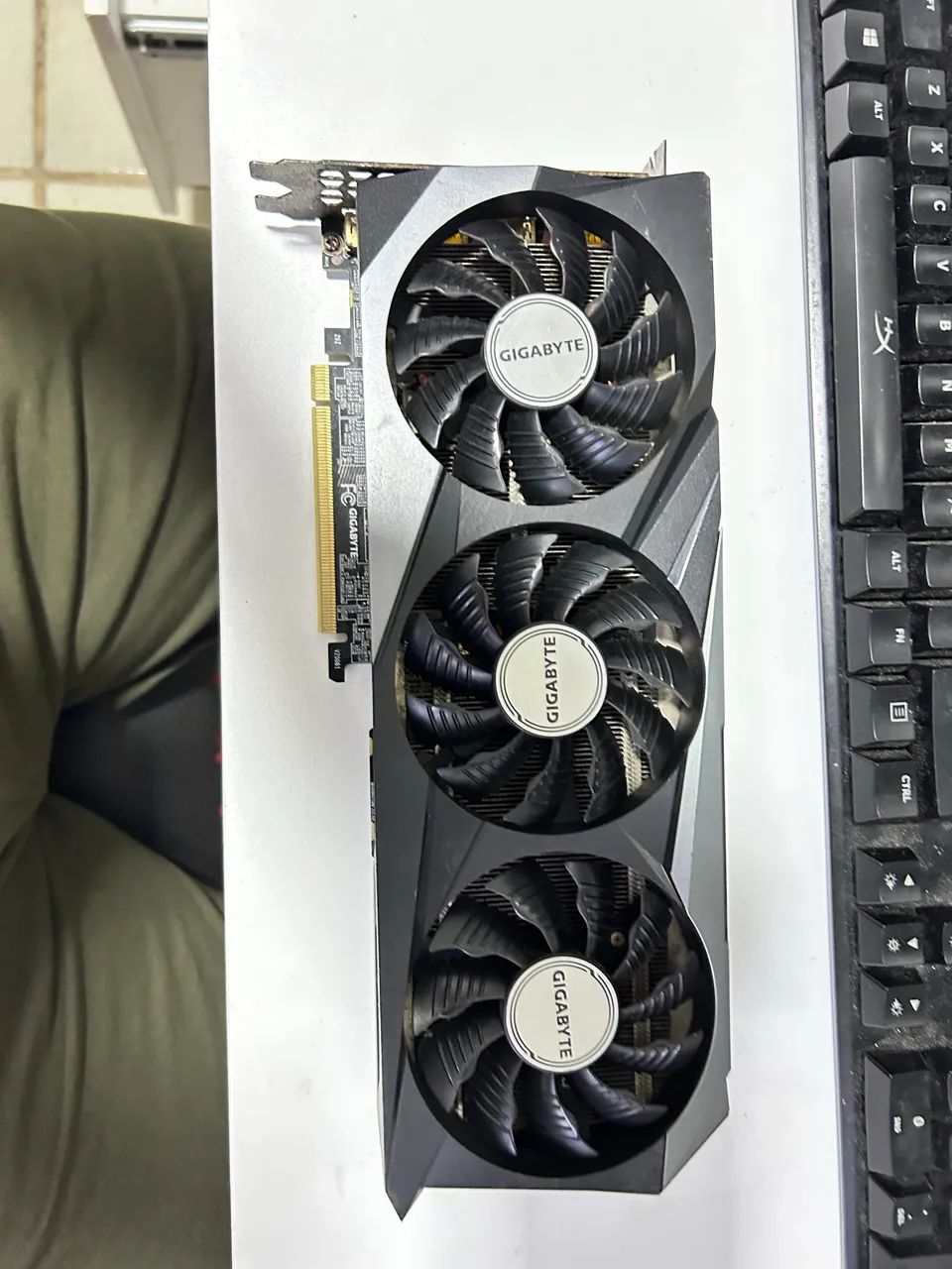 KYK　GIGABYTE rtx3070 ジャンク RTX 3070 Gigabyte defeito/reparo - Placas de Vídeo - Encruzilhada