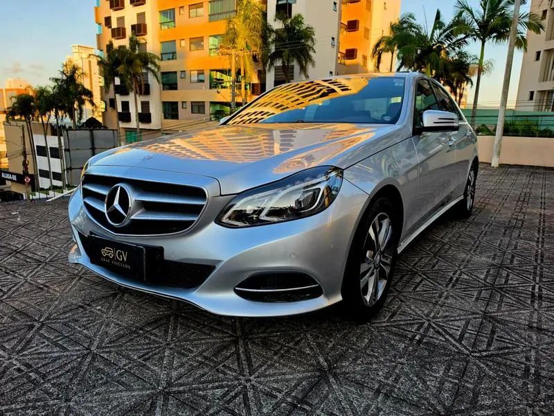 Mercedes-Benz E-250 E-250 CGI Avantgarde 2.0 TB 211cv Aut. 2014
