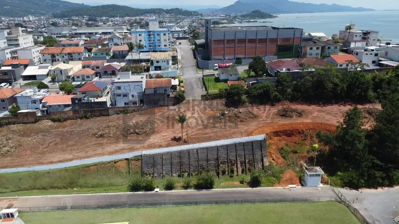 Terreno para Venda no Bairro Serraria em São José com 8.324 m² - Foto 4