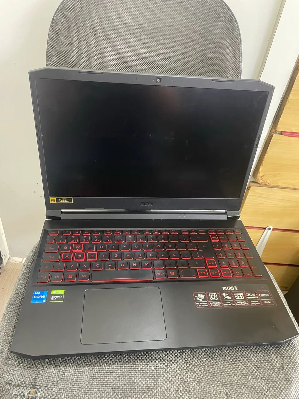 Notebook Acer Nitro 5 Core i5 11° com defeito