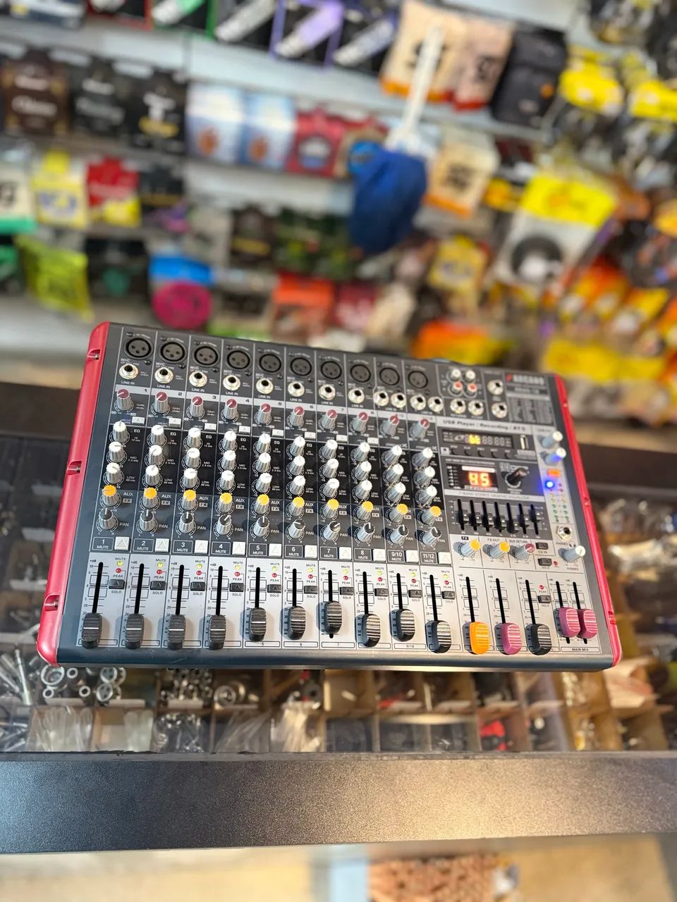 Mesa Amplificada Arcano Gran-12