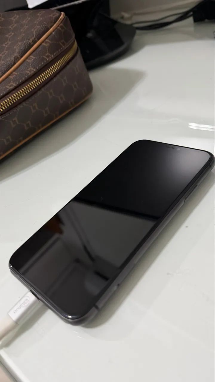 iPhone 11 em perfeito estado  - Foto 2