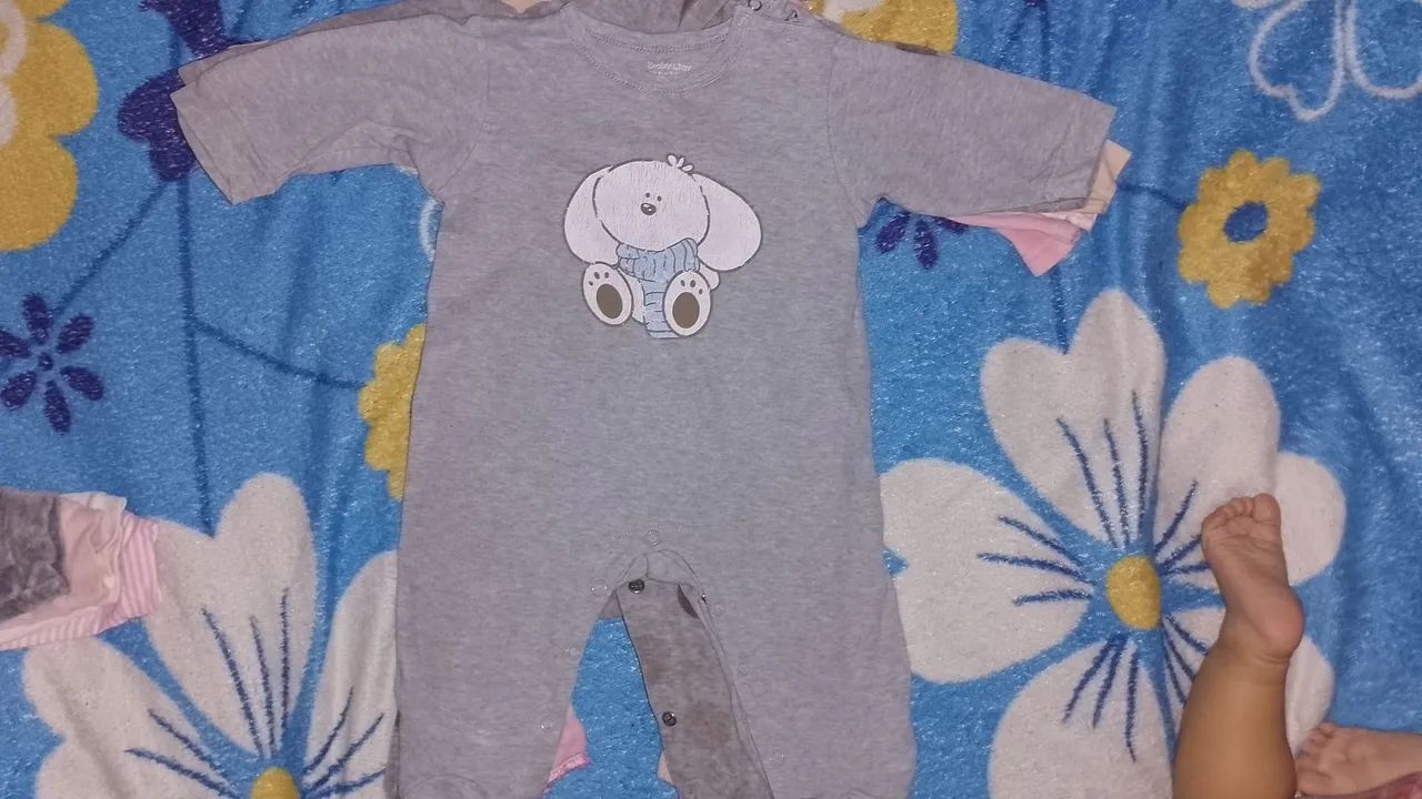 Roupa de bebê menina 