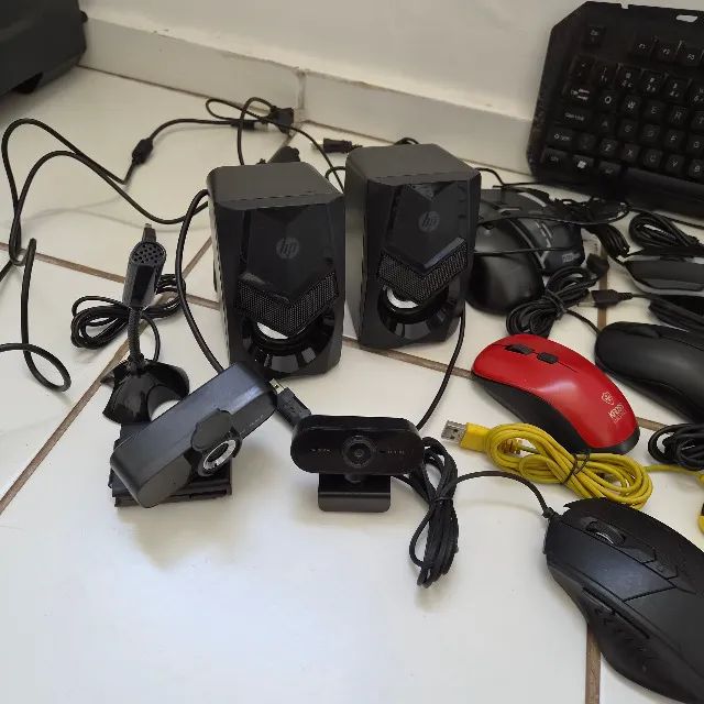 Lote 15 Mouses + Teclado, Headset, Webcams e Caixas de Som - 22 Itens - Foto 3