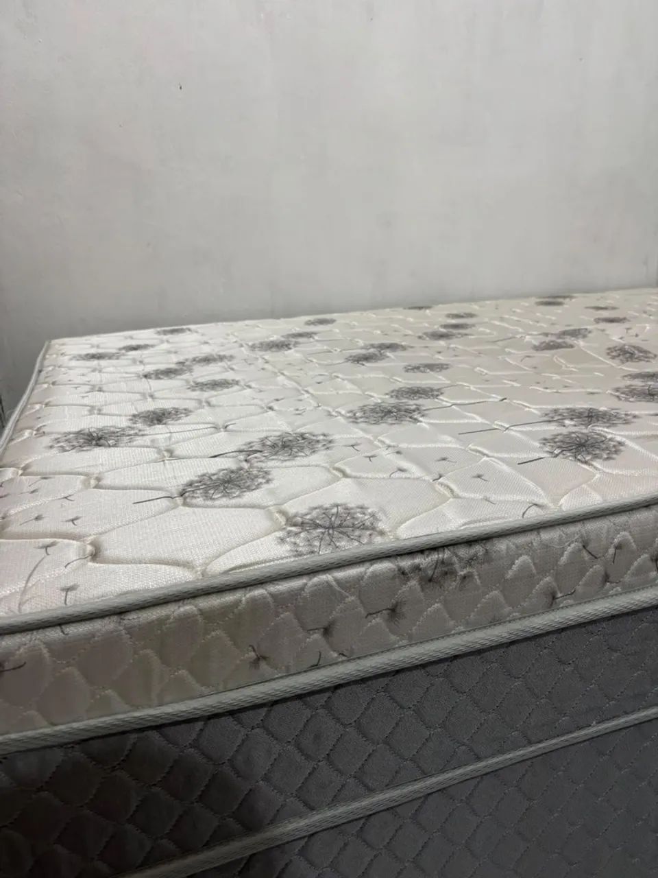 Vende-se cama box semi nova  - Foto 4