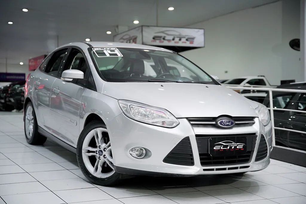 Ford Focus Sedan 2.0 16V/2.0 16V Flex 4p Aut., foto 2 de 19