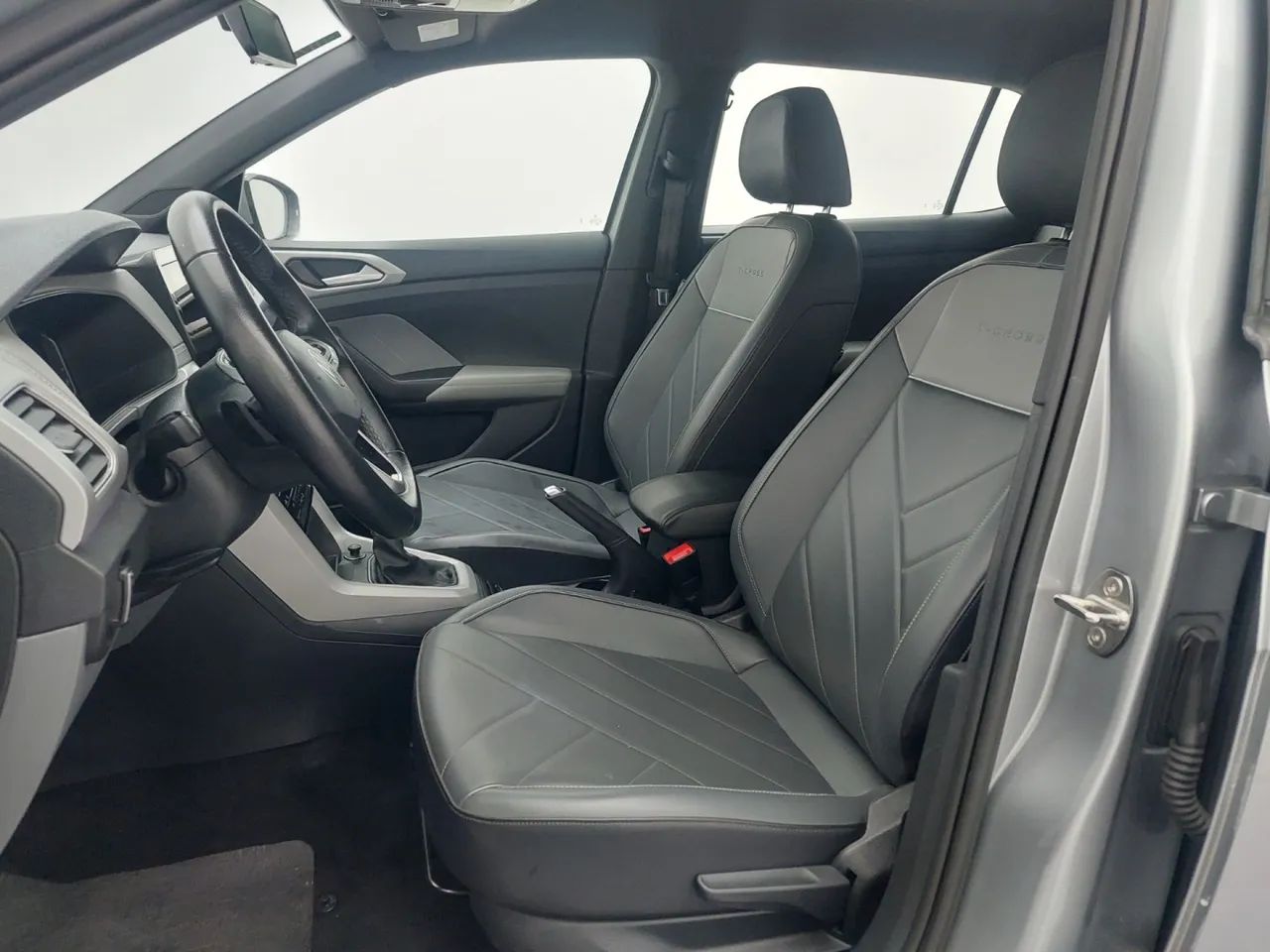 Volkswagen T-Cross Comfortline 1.0 TSI Flex 5P Aut., foto 16 de 18