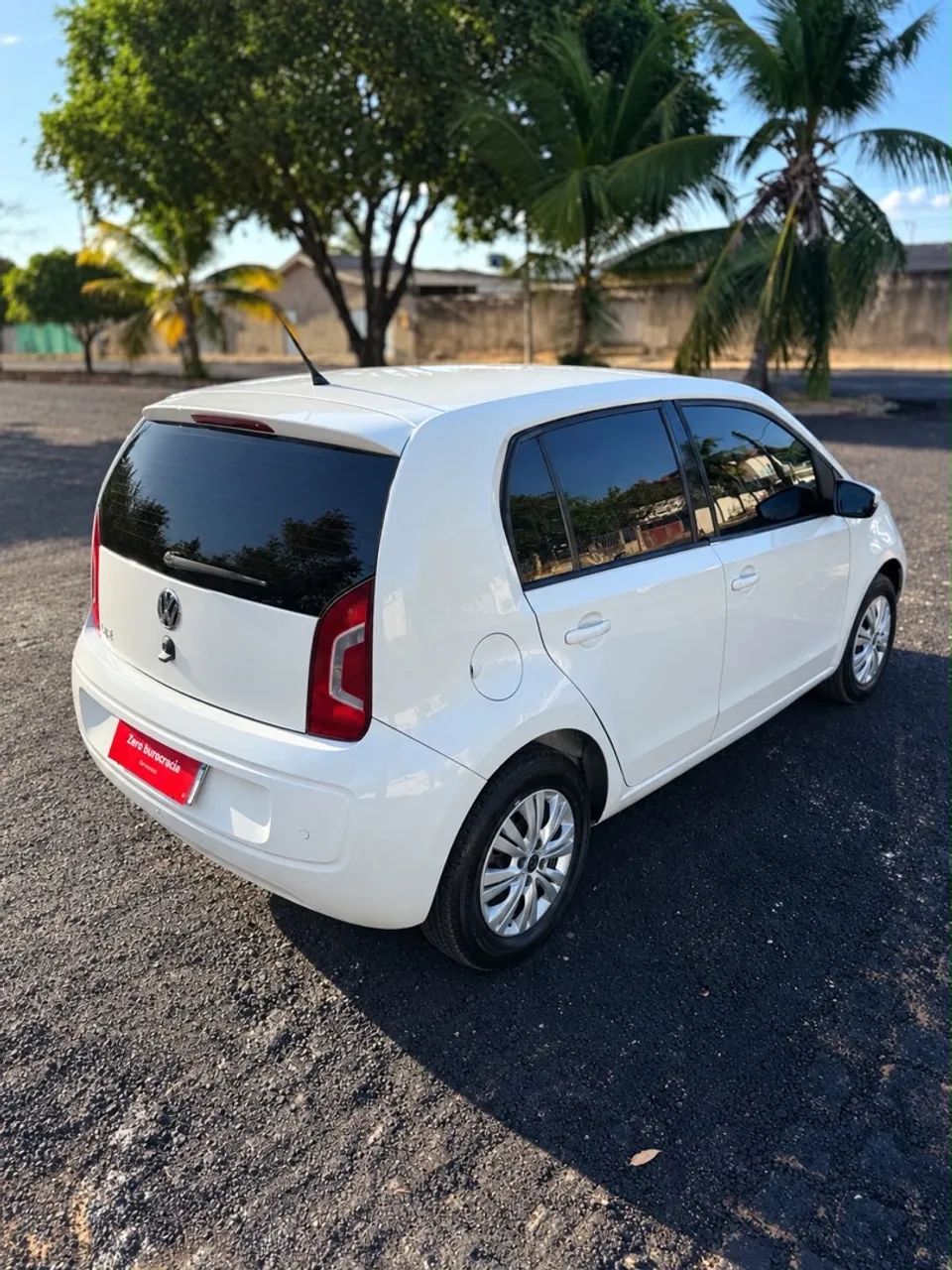 Volkswagen Up! Move 1.0 Total Flex 12V 5P 2015