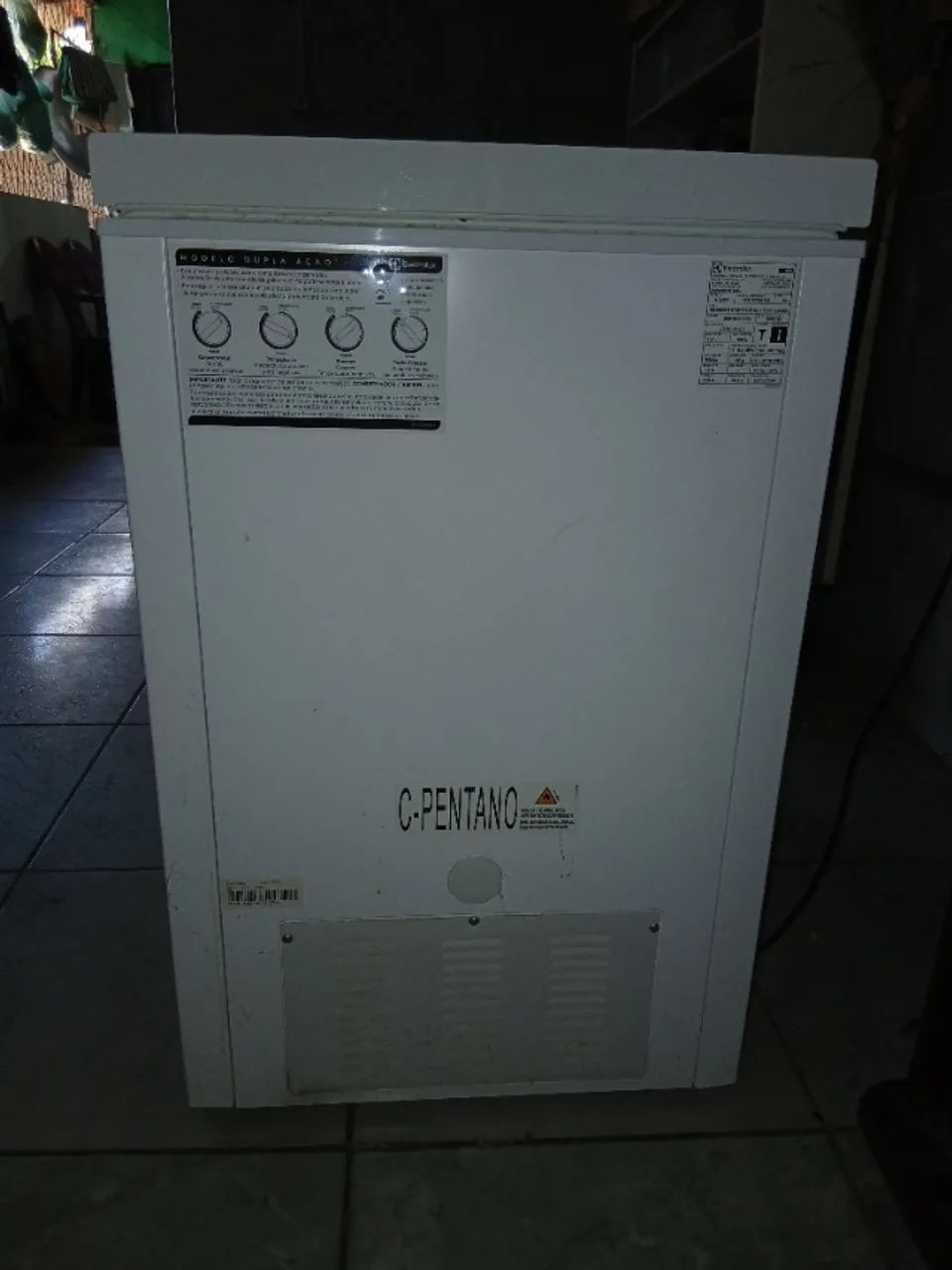 Freezer Horizontal Electrolux-Conservado e Funcionando  - Foto 3