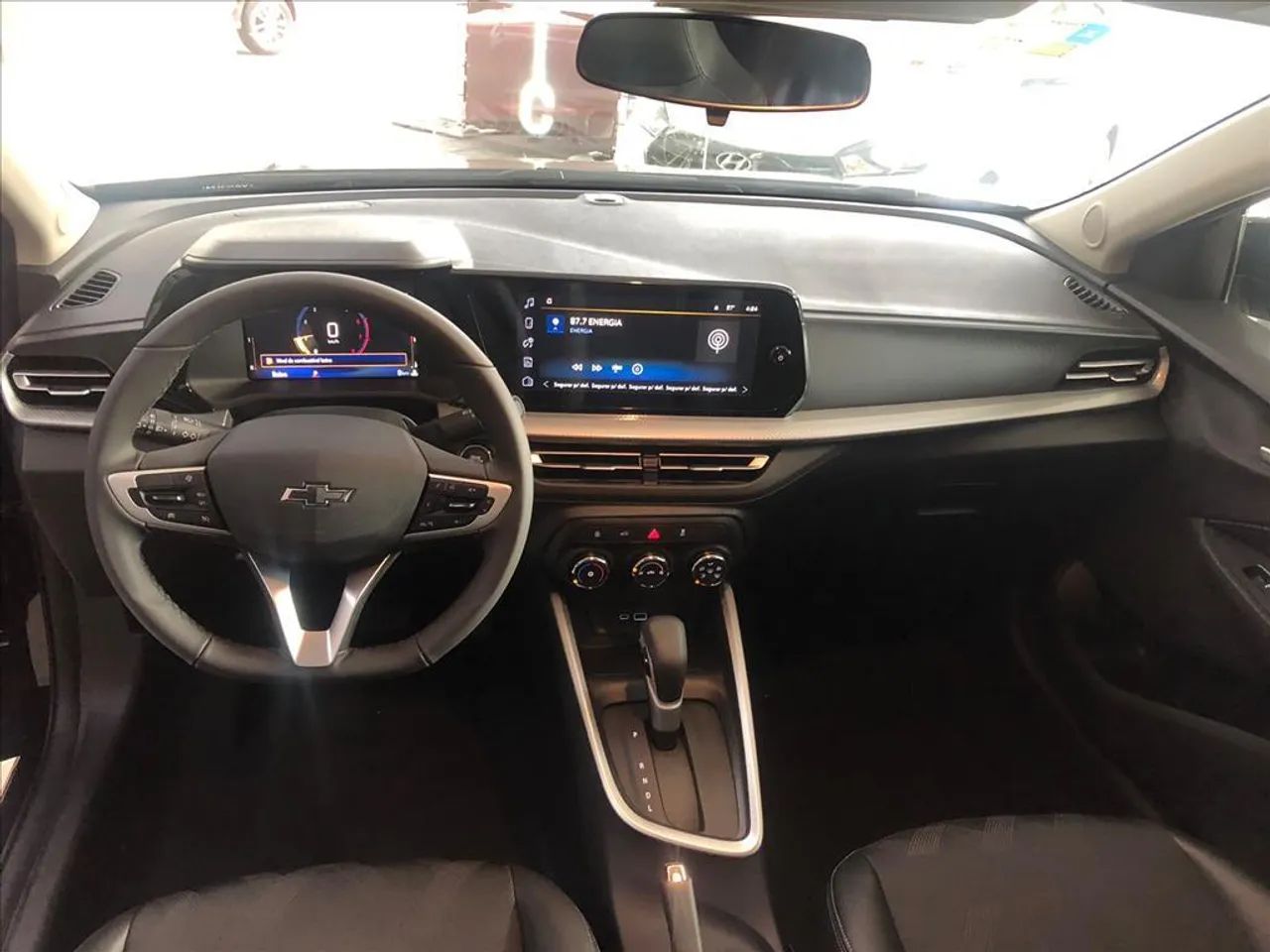 Chevrolet Onix Hatch 1.0 12V TB Flex Aut. 4P, foto 6 de 16