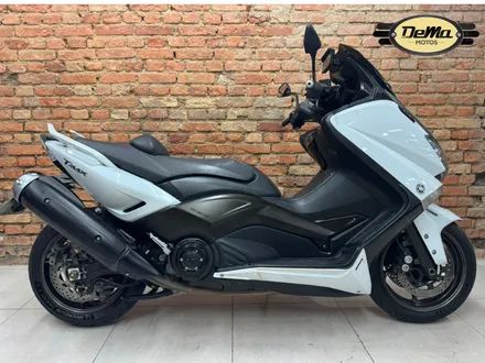 Yamaha TMAX 530