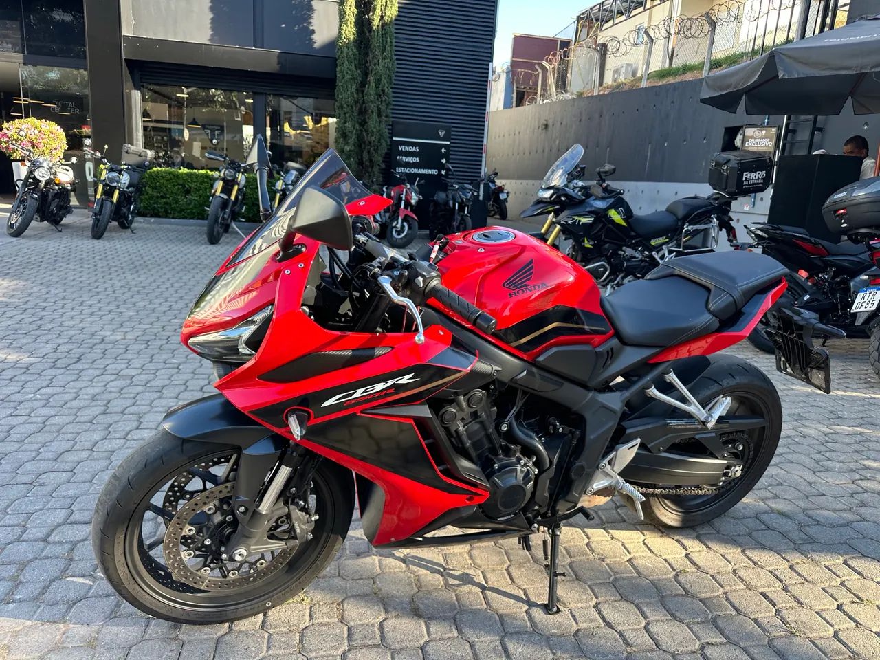 CBR650R - Foto 4