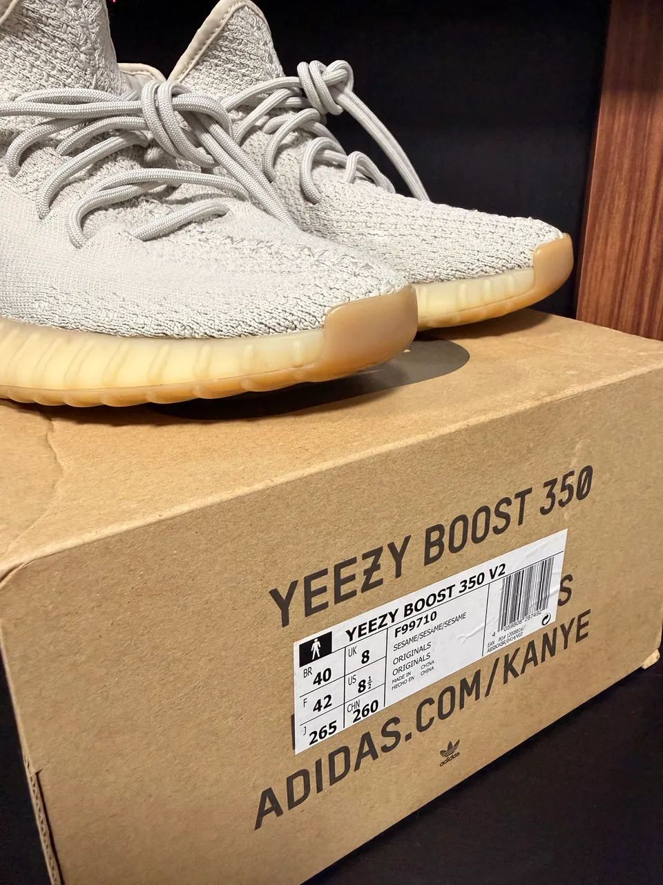 YEEZY BOOST 350 V2 F99710 SESAME