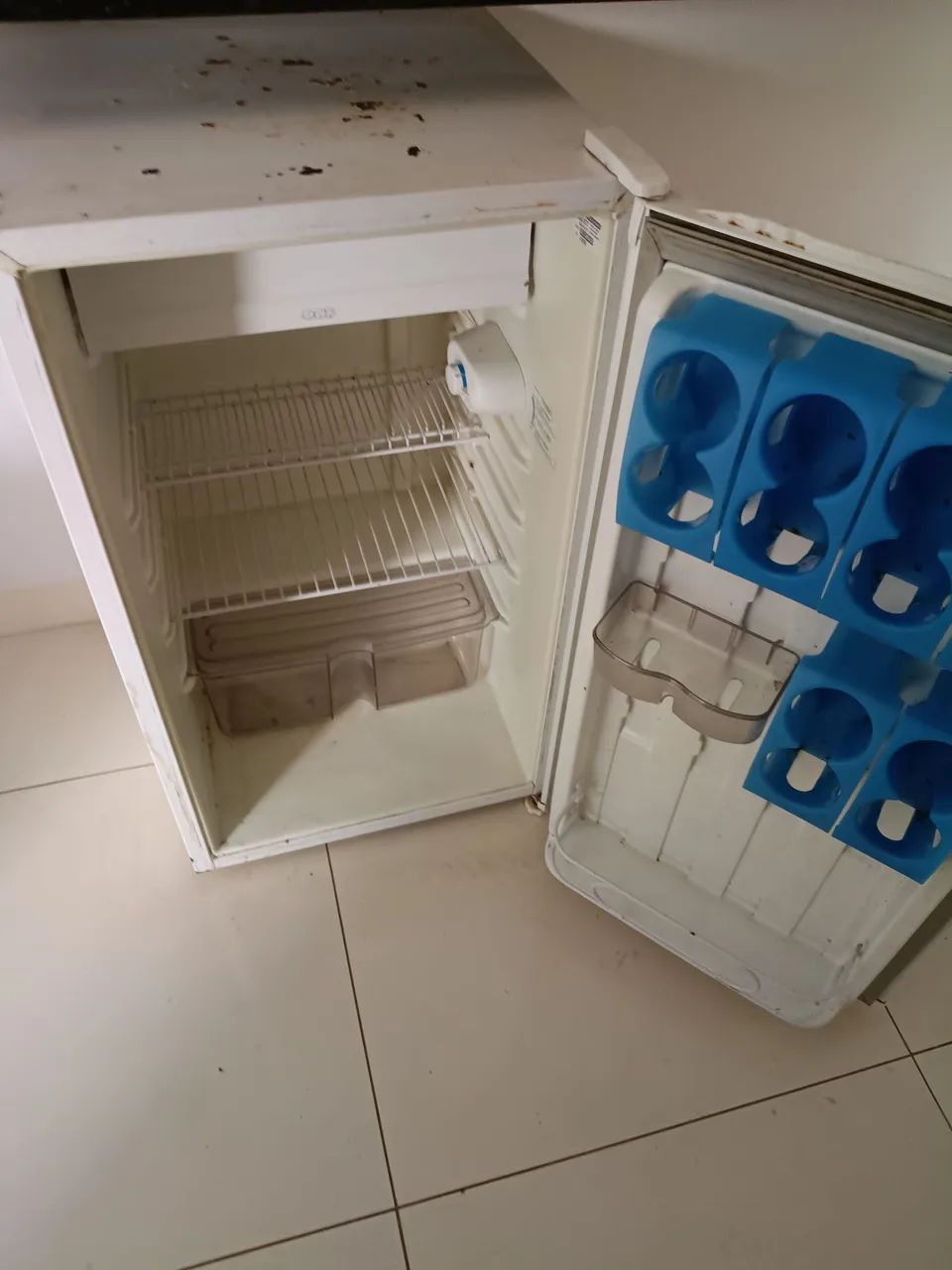 Frigobar Consul 120 litros 