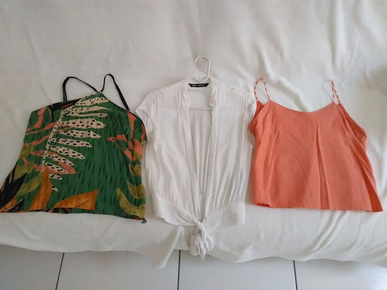 Blusas(lote com 3)