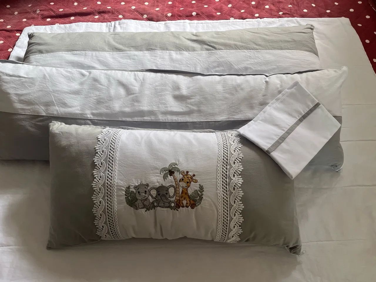 Vende-se kit arrumação para chiqueirinho  - Foto 2