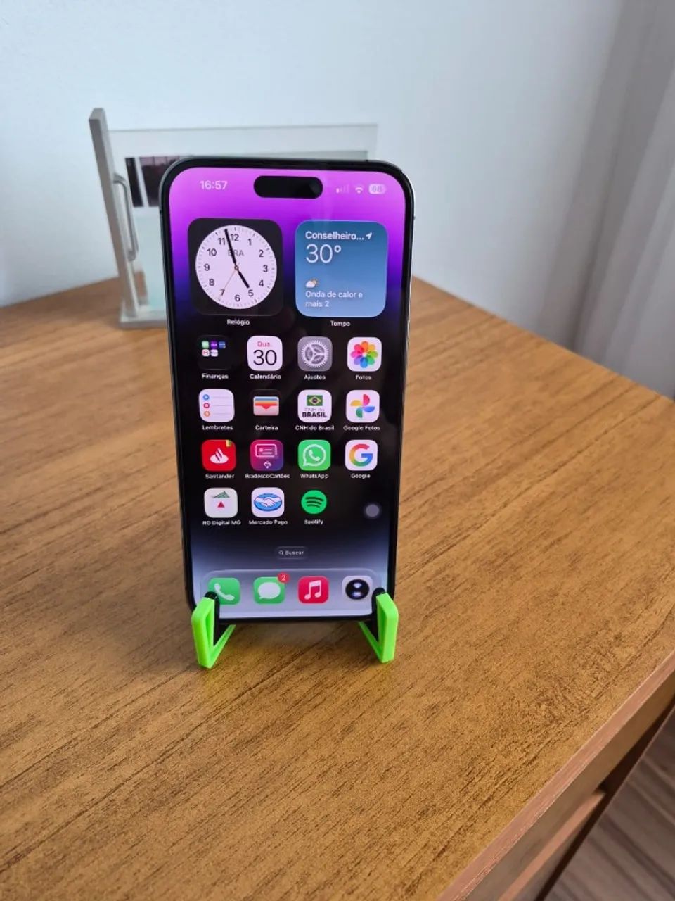 IPHONE 14 PRO-MAX NA COR ROXA 256 MEMORIA.