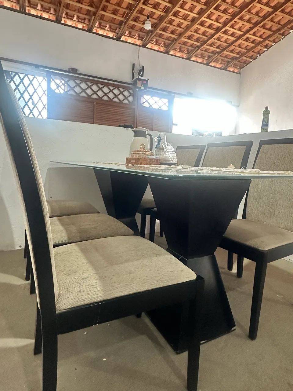 Mesa de 6 cadeiras