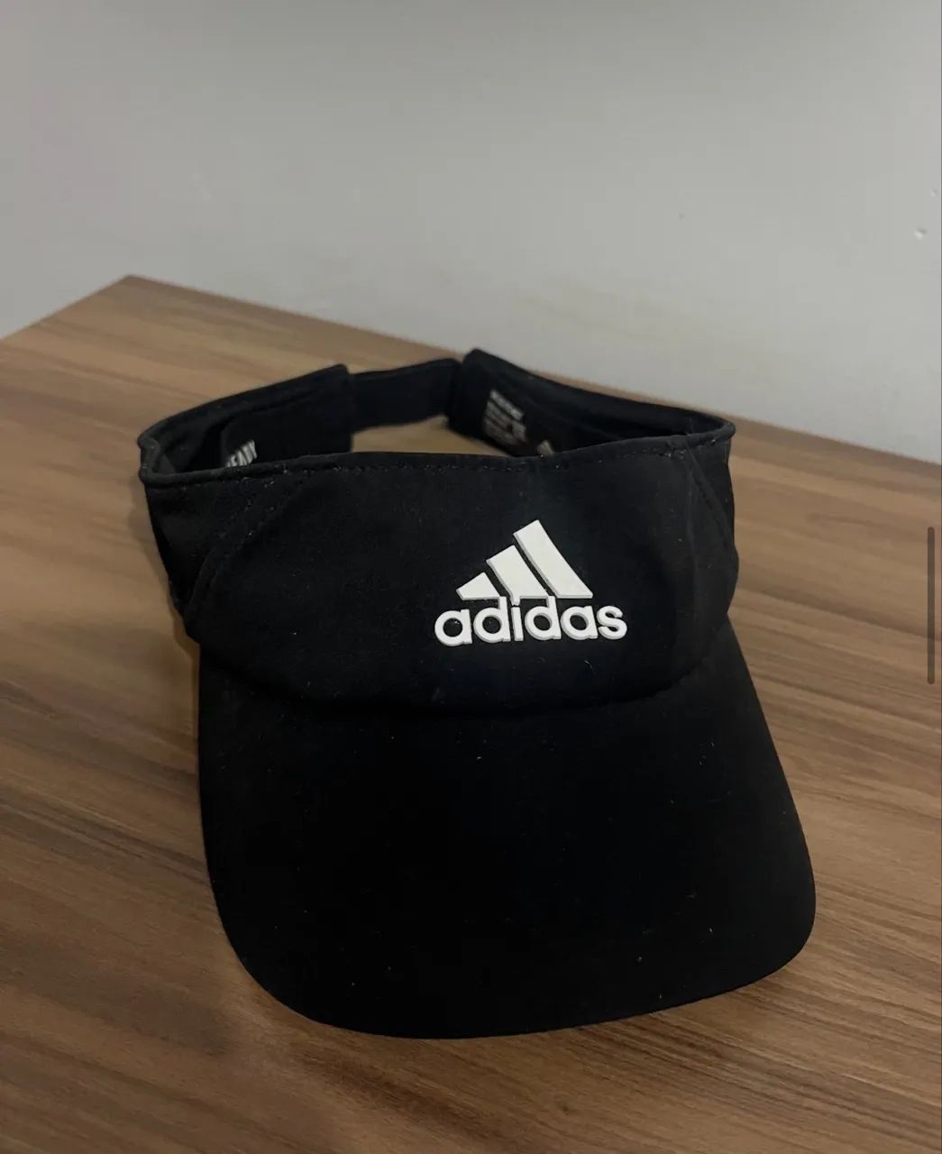 Viseira Adidas Aeroready 