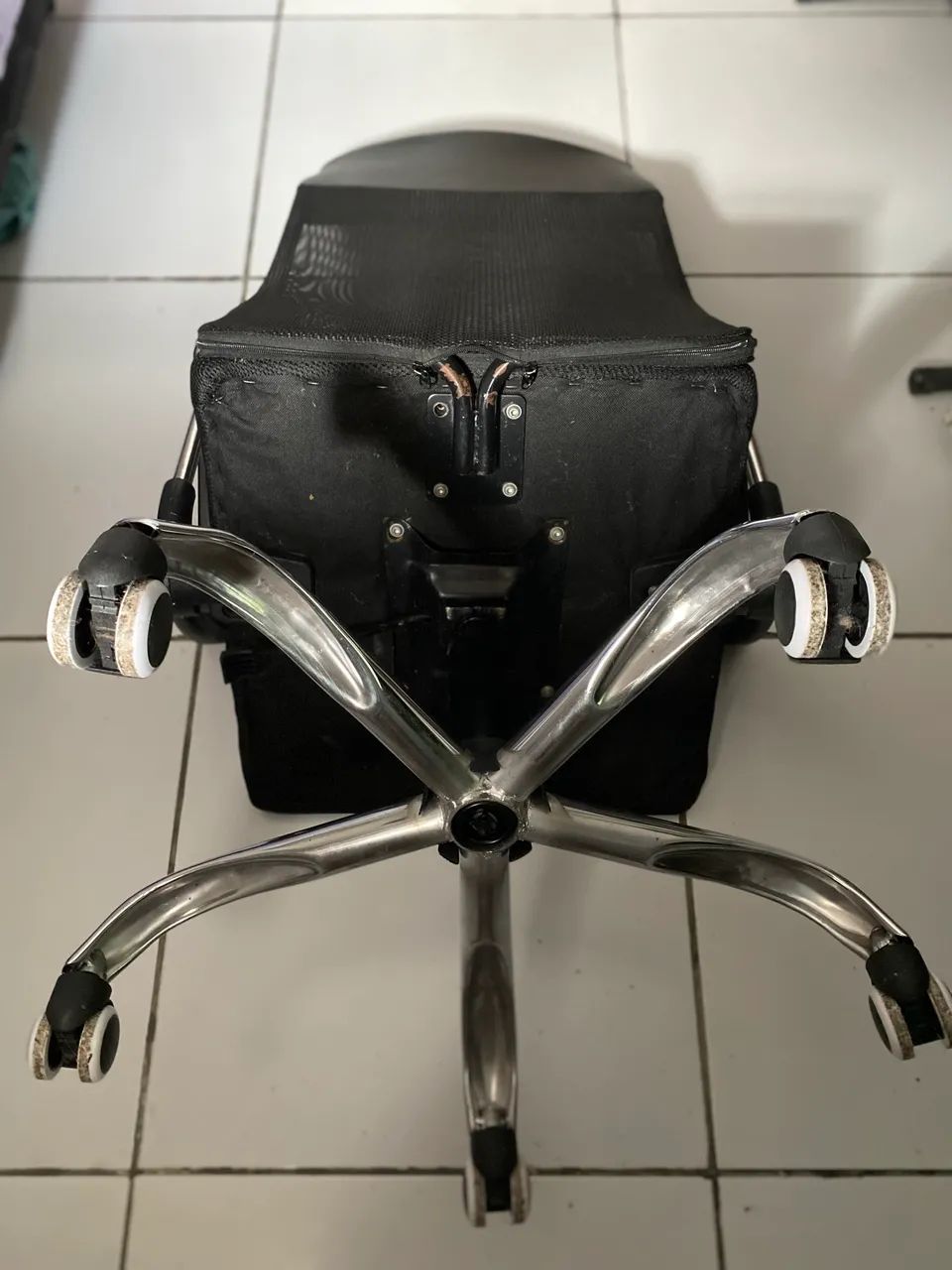 Cadeira de Escritório  - Foto 4