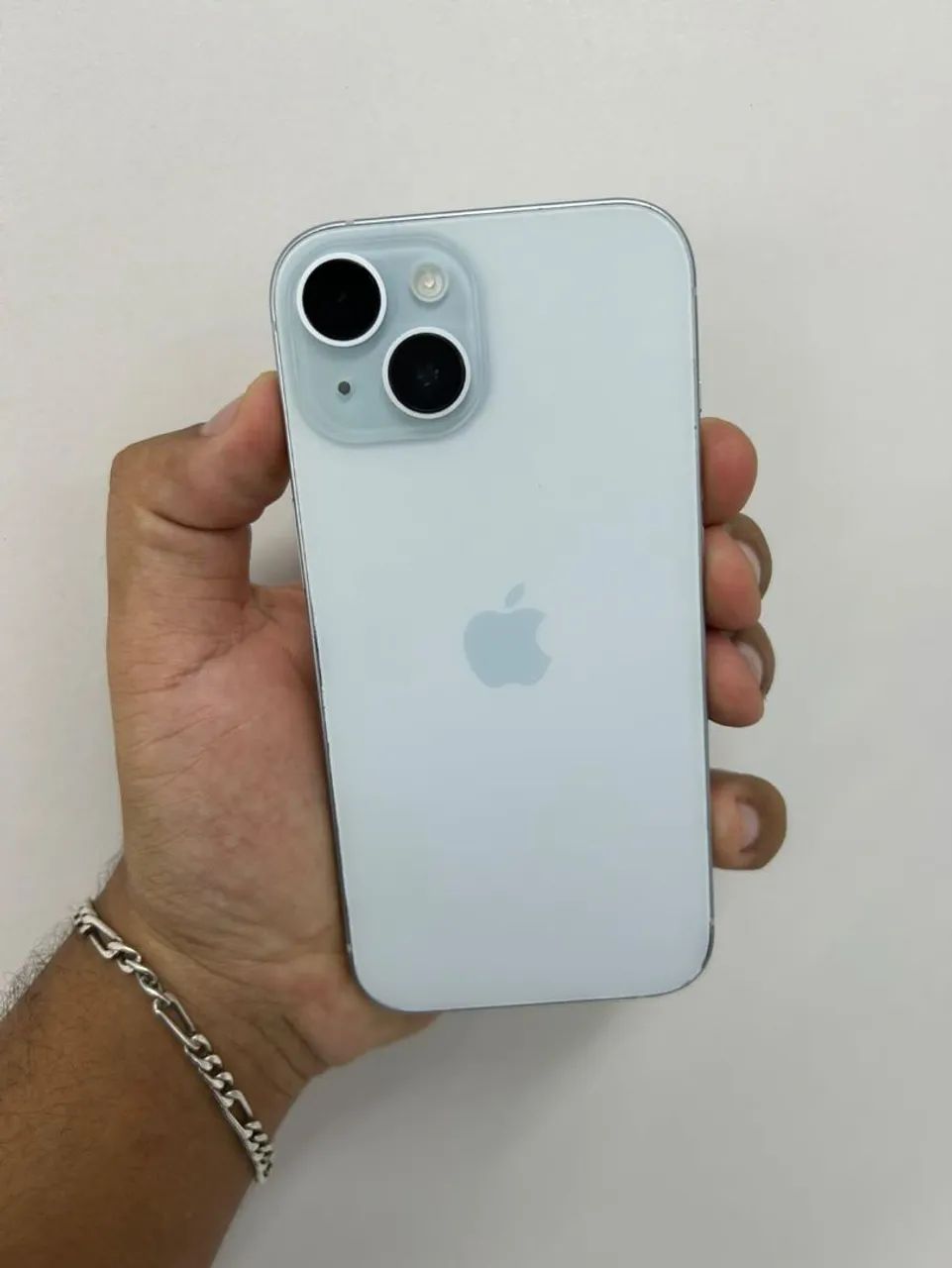 iPhone 15 128 GB
