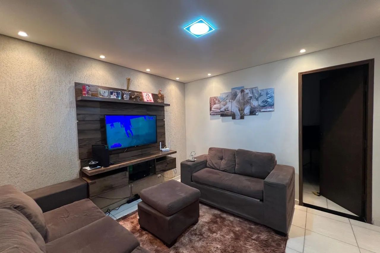 Casa à Venda - Arvoredo II, 4 Quartos, 200 m2 - Foto 2