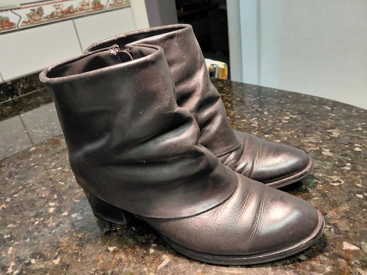 BOTA COURO  34 - Foto 2