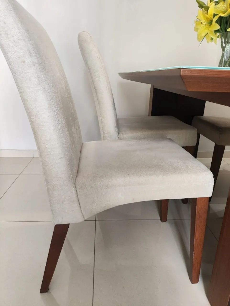 MESA DE JANTAR + 4 CADEIRAS - Foto 3