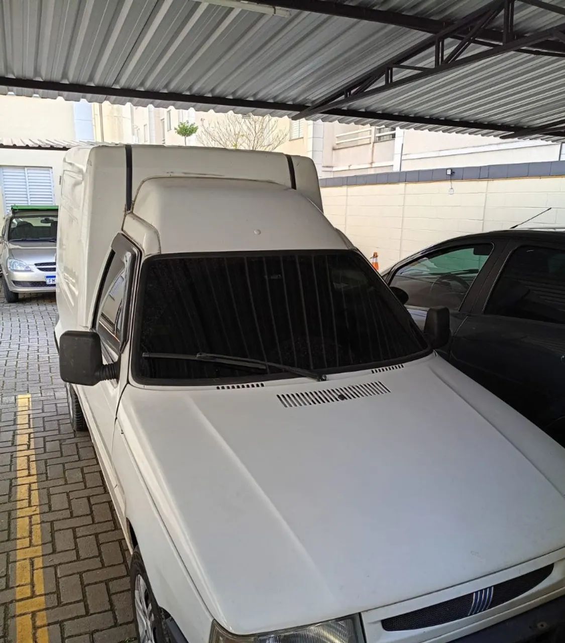 Volkswagen Van 1.6 MI (furgão) 2001