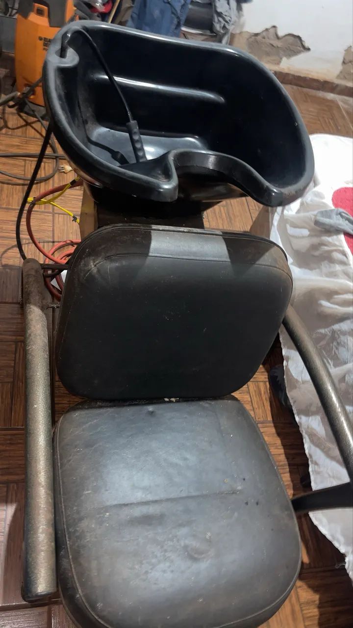 Vendo ou troco com móveis para casa - Foto 3