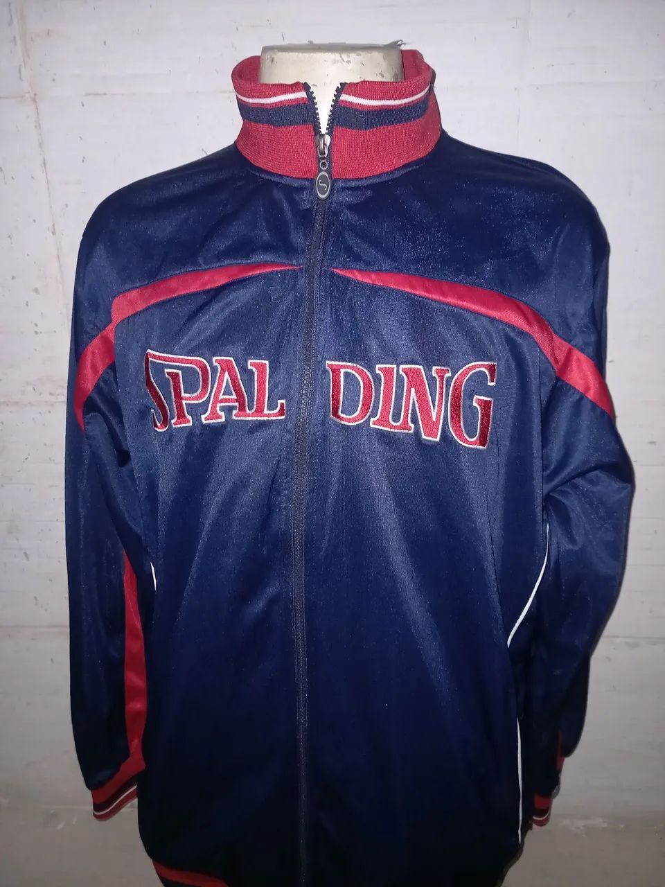 Blusa de basquete tamanho Gg usada