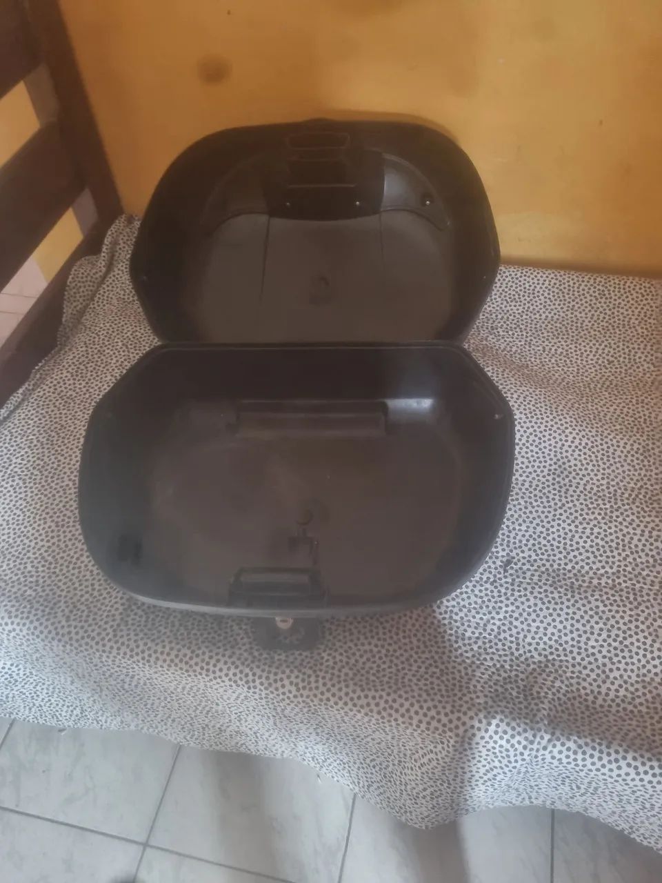 Baú com chave  - Foto 2