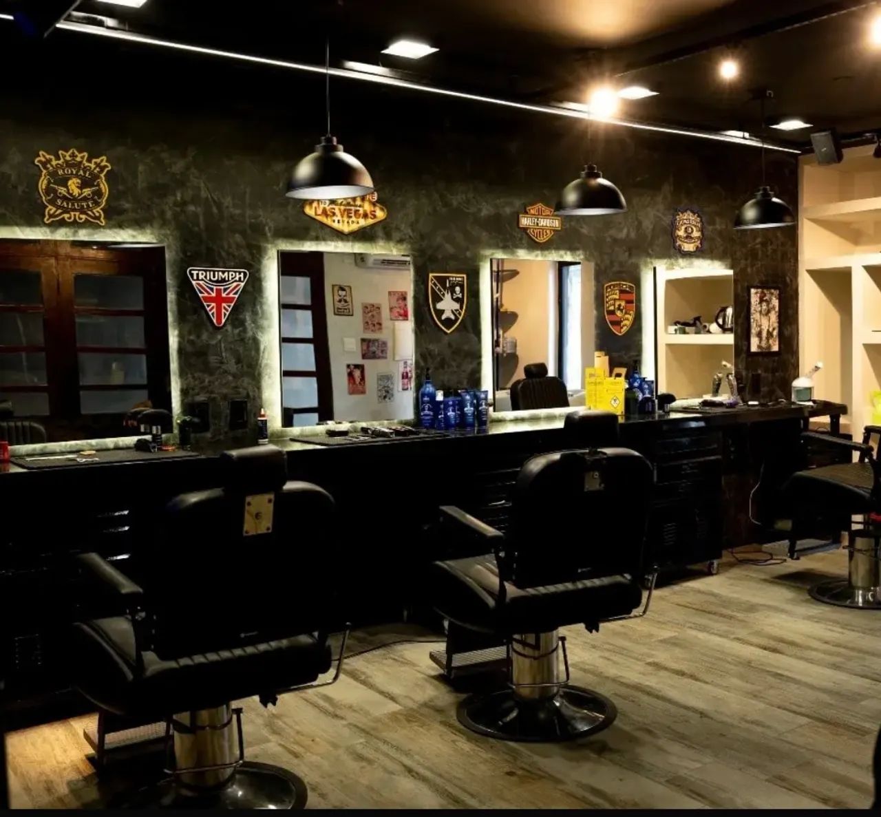 Contrata se barbeiros barbearia no parque verde 2