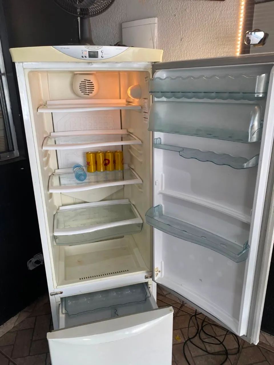 Brastemp Clean All Refrigerator
