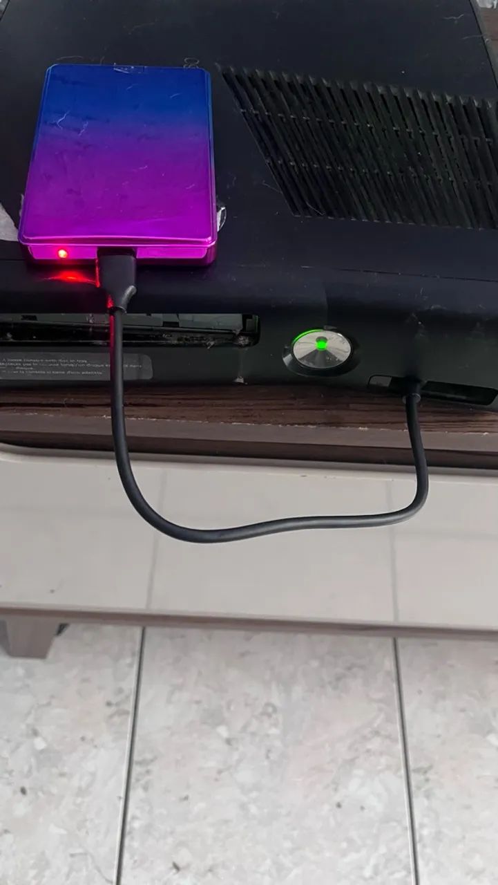 Hd externo com jogos de xbox 360 - 500gb