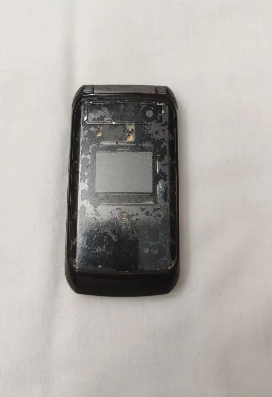 Celular LG KP215b Antigo Flip com Câmera - Defeito - Foto 2