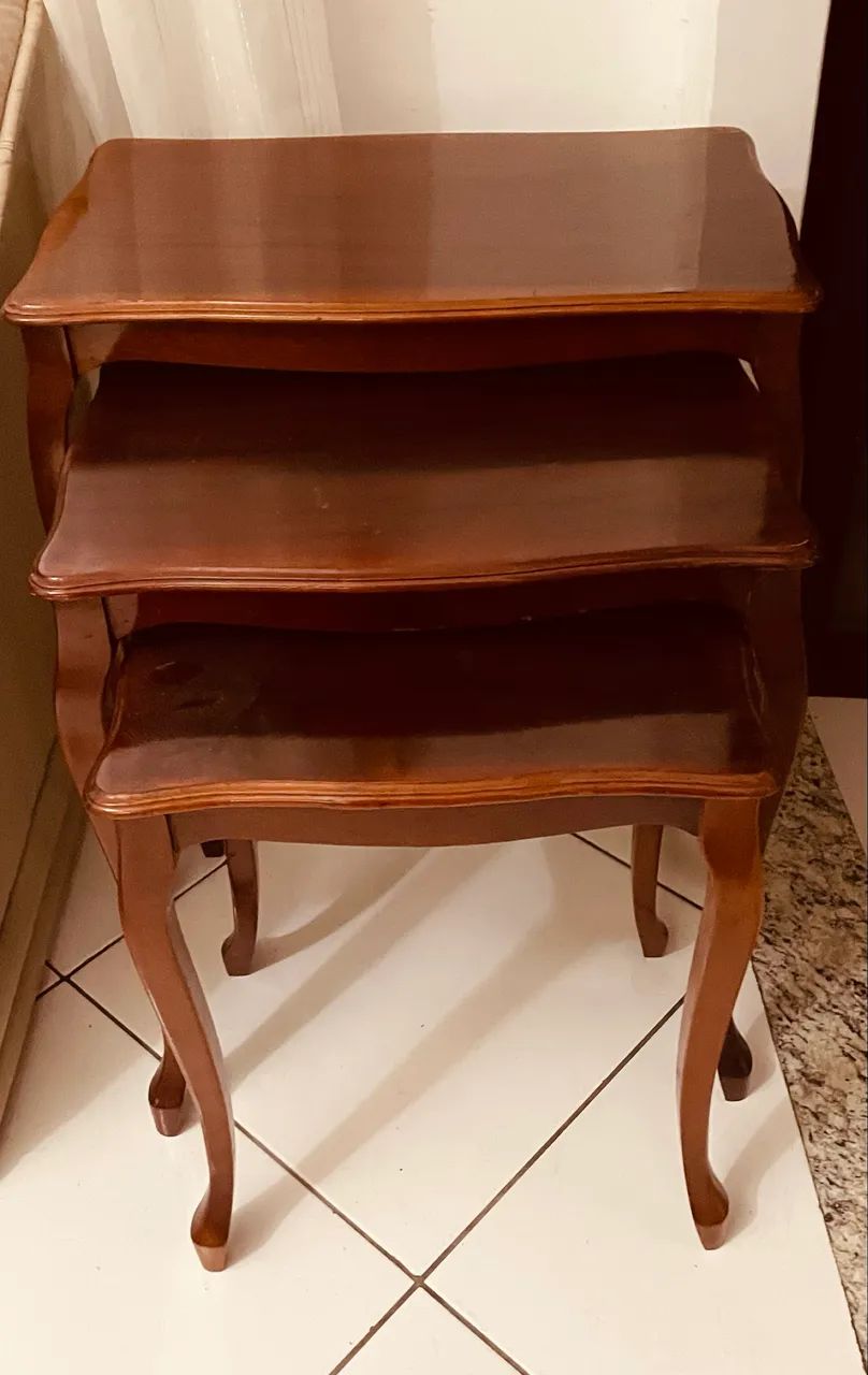 Conjunto de mesas 