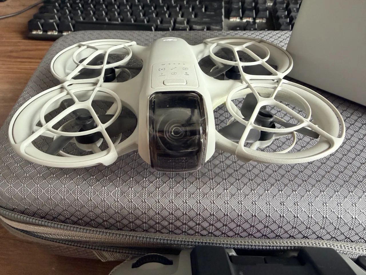 Drone DJI neo + 3 baterias, controle + case - Foto 3