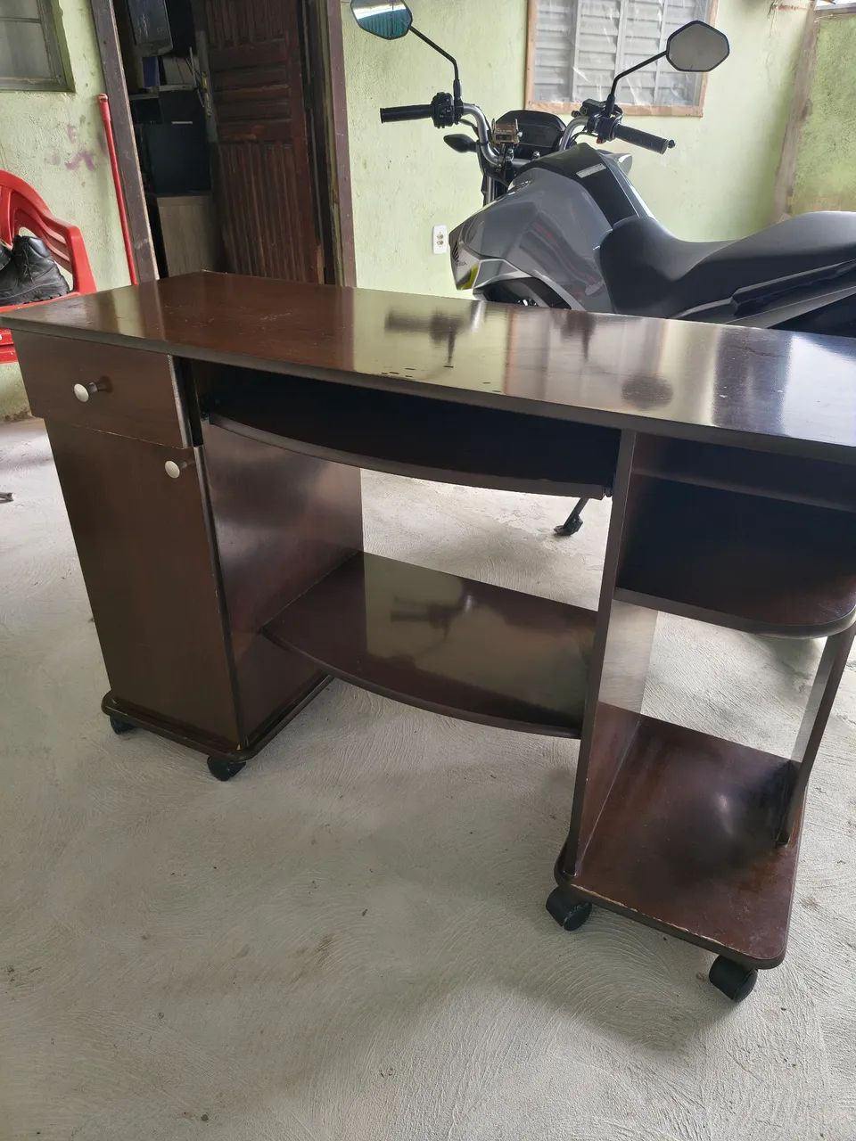 Mesa de computador  100$ pra ir embora  - Foto 3