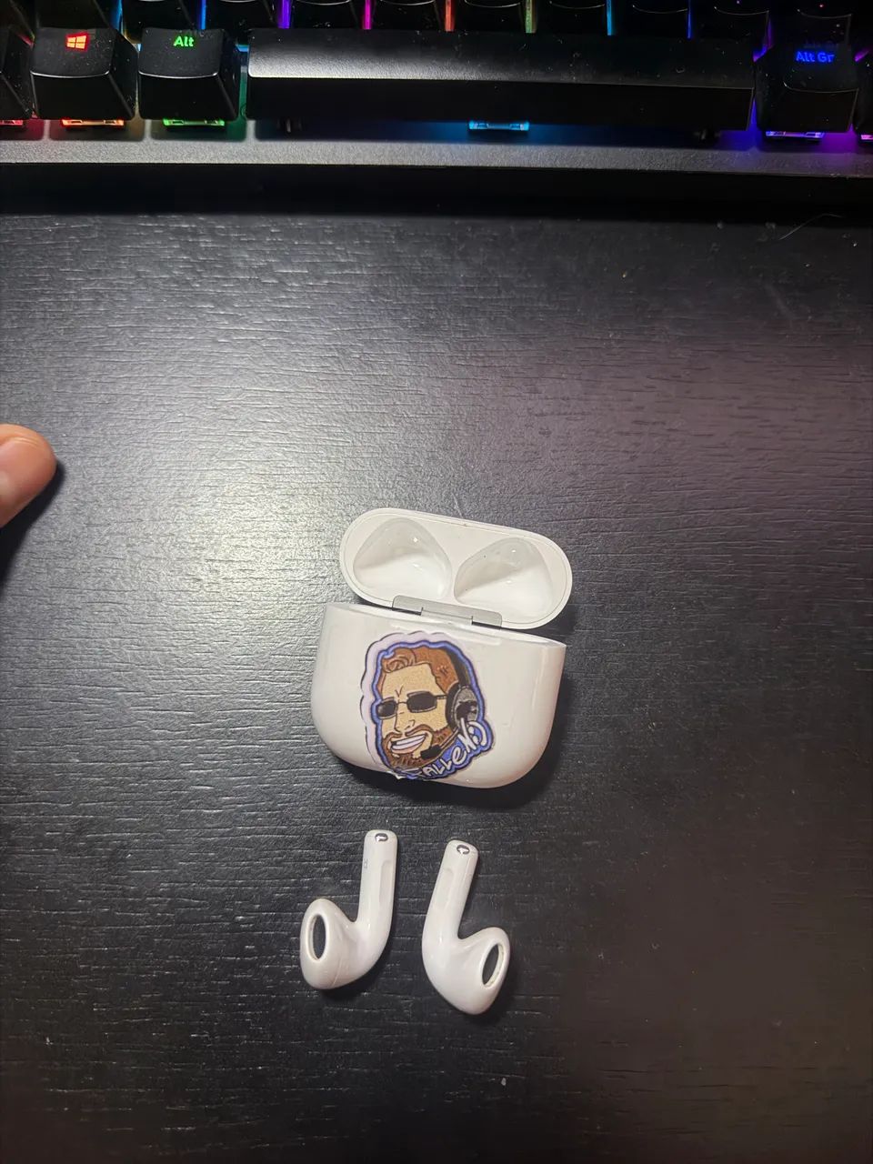 AirPods 4 com cancelamento de ruído  - Foto 5