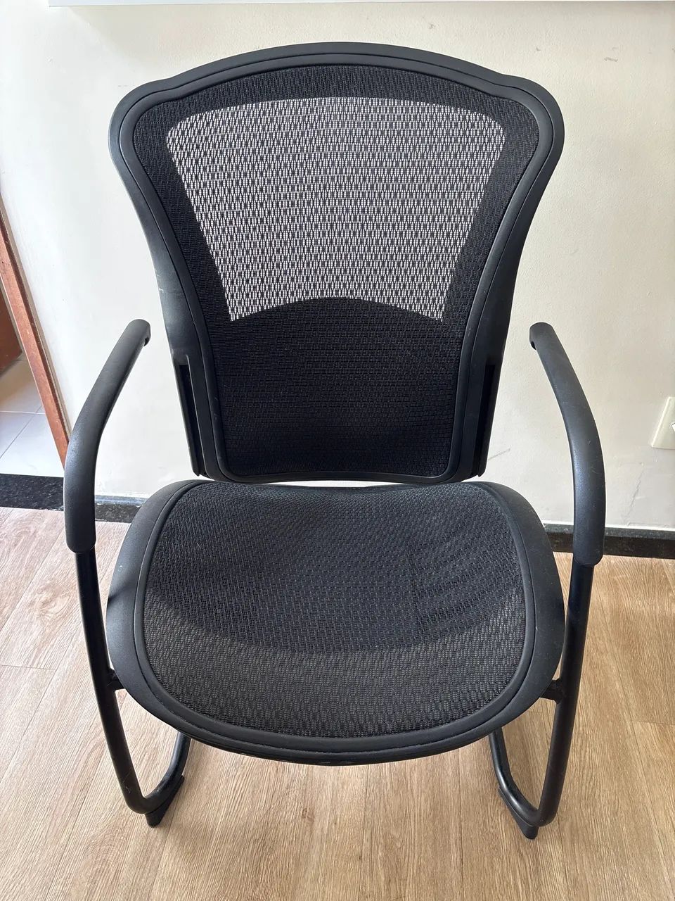 Vendo cadeira de escritório flexform  - Foto 3