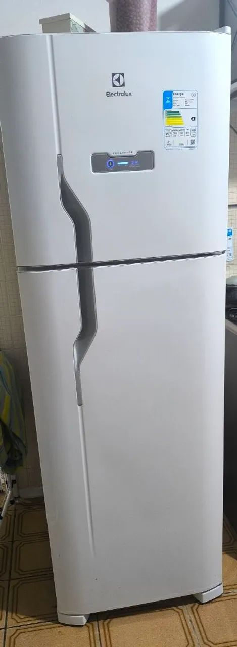 Geladeira eletrolux 